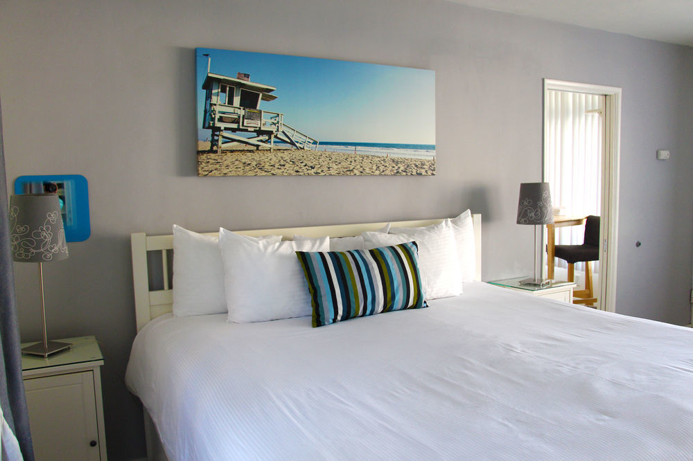 Bayside 3*